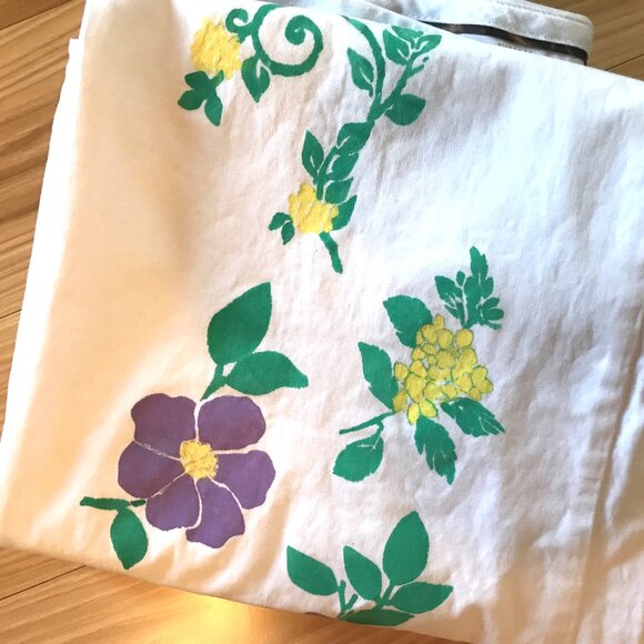 Upcycled Express White Pants, Painted Flowers, Funky Hippie Flared, Size 10 - Picture 11 of 13